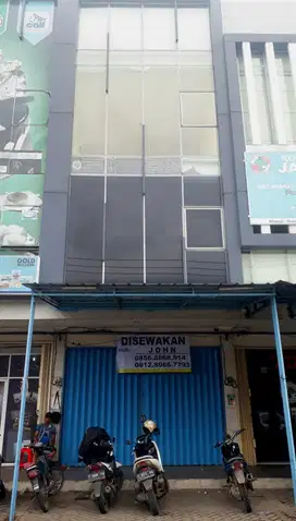 Ruko 3 Lantai Strategis Galuh Mas Karawang