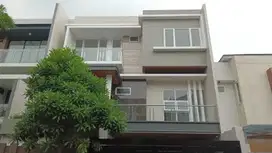 PERMATA BUANA, JUAL RUMAH BARU 10 X 15, DEKAT PURI INDAH-KEBON JERUK