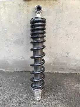 Shockbecker shock belakang bawaan asli honda Vario 150 old