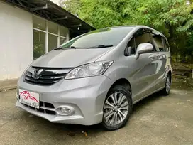 Honda Freed PSD E 2014 Silver KM 60rb record tgn1 Best Condition