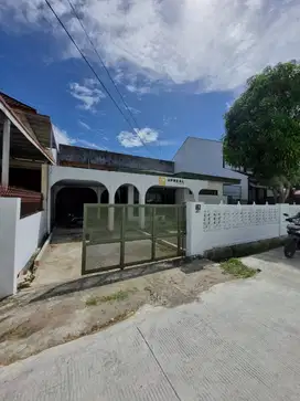 Dijual rumah 2 lantai di Asratex, Ulak Karang Padang