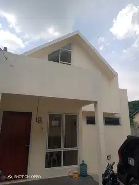 Rumah Baru Murah, Luas Tanah 150m, Dekat Stasiun Cilebut