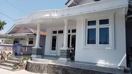 Dijual Rumah Luas dan Usaha Konveksi di Desa Wanayasa Purwakarta