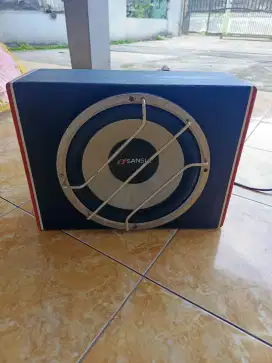 Sound box subwofer sansui 12in dan power amplifier 300w 4chanel power