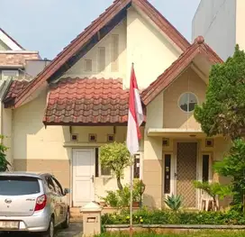 Dijual rumah di Alam Sutera dekat sekolah, kampus, RS, mall