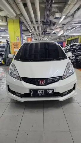 Honda Jazz RS 2012 matic dp ringan low km record