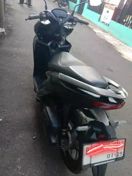 Honda Vario 125CC Kilometer rendah Pajak Hidup DKI