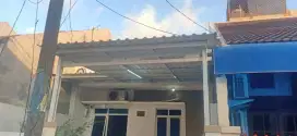 Kanopi baja ringan
