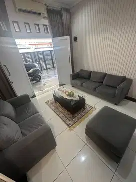 Dijual Sofa ruang tamu full 1 set