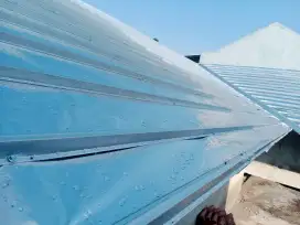 Rangka atap baja ringan