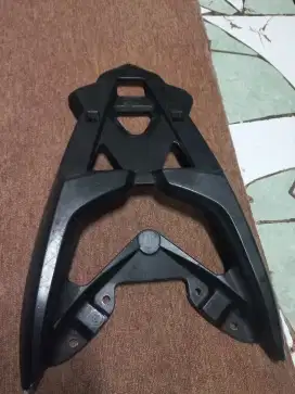 breket box nmax