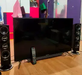 Polytron 40Cinema Theatre Ultra Slim Tipis Plus STB baru (No-Minus)