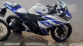 Yamaha R25 th.2014 - barang simpanan