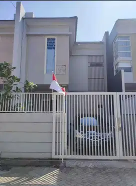 Dijual Rumah Cantik 2 Lantai Di Sidotopo, Surabaya Utara.