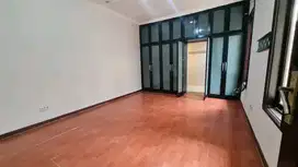 RON1840 DIJUAL RUMAH NIRWANA EKSEKUTIF RUNGKUT SURABAYA