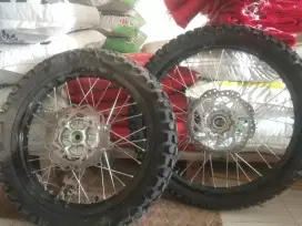 1 set plek dan ban + piringan crf