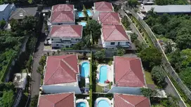 Lahan 1,68 Hektar Dengan Bonus Bangunan 6800 m2 Berupa Hunian Townhous
