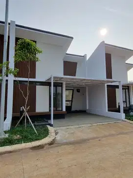 Rumah siap huni dekat dengan STT Telkom di Podomoro