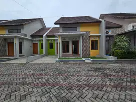 Rumah baru minimalis di cluster elite solo baru