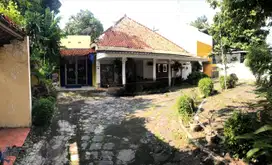 Dijual rumah strategis di tri lomba juang mugas dekat jalan pandanaran