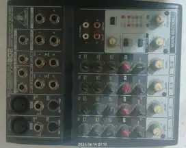Behringer Xenix 802 Mixer buat tambah bagus, Iya bekas jarang Pakai