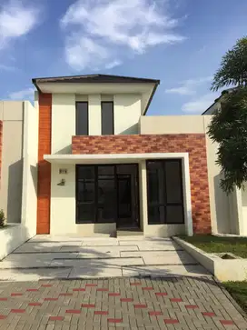 DIJUAL RUMAH CITRA SENTUL RAYA CIPUTRA CLUSTER SEINE 7x12m²