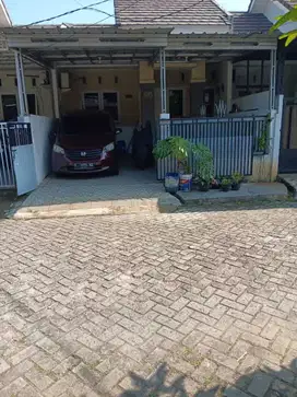 Jual murah rumah di Villa Bogor Indah 2.