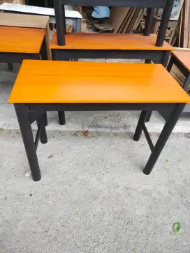 Meja panjang 100cm