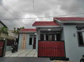DIJUAL RUMAH HOOK ADEM AYEM CIBINONG BOGOR BEBAS BANJIR SIAP HUNI