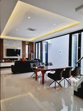 JUAL CEPAT!! Rumah dan Kios Furnished Lokasi Strategis di Johar Baru