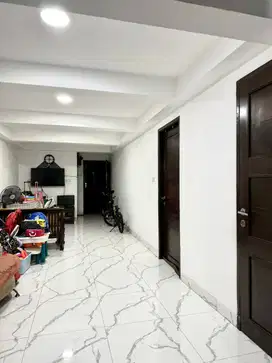 Ss3252- Murah !! Dijual Rumah Kos-Kost'an Aktif 6x17 di Kelapa Hybrida