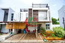 Dekat Stasiun LRT Rumah 2 Lantai di Belakang Raffles Hills Cibubur