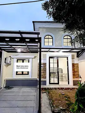 DISEWAKAN RUMAH BARU DI RENOVASI 1 LANTAI AREA LIPPO CIKARANG