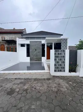 Rumah Baru Modern Dekat Kampus UII
