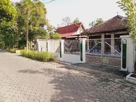 Rumah BESAR dan LUAS di Cepu BLORA