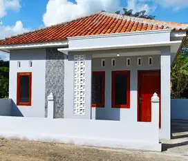 Rumah minimalis modern tengah kota Kebumen