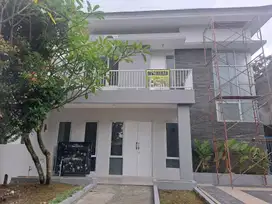 Di Sewakan Rumah 2 lantai di Cluster Zamurt Sentul City