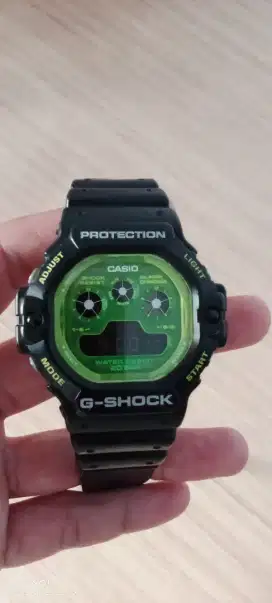 G-SHOCK DW5900TS