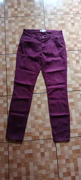 Bekas pribadi celana H&M no 32