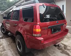 Ford Escape 2005 Bensin