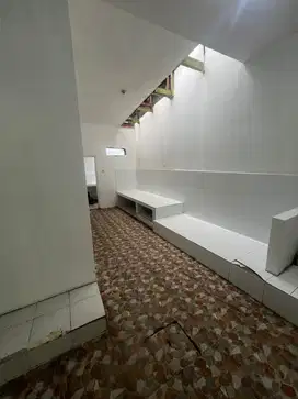 Disewakan Ruko Poris Indah