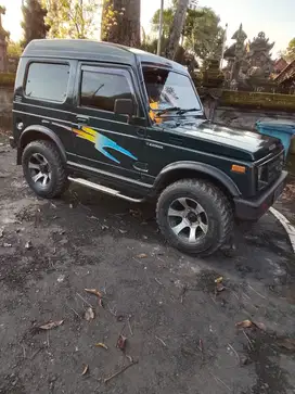Suzuki Jimny 1992 Bensin