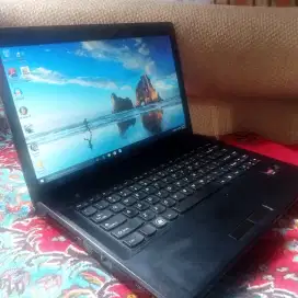Laptop Lenovo Ram4 Layak pakai