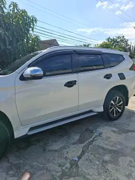 Mitsubishi pajero sport