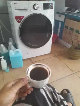 Karyawan laundry