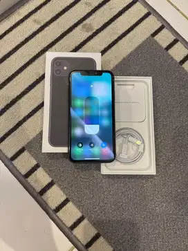 Dijual Iphone 11 Black 64GB Resmi Ibox Lengkap