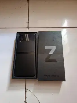 Samsung z flip 3 5g 8/128 mines lcd