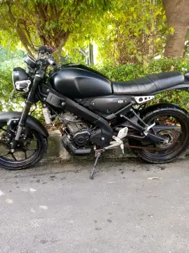 Yamaha XSR 155 black