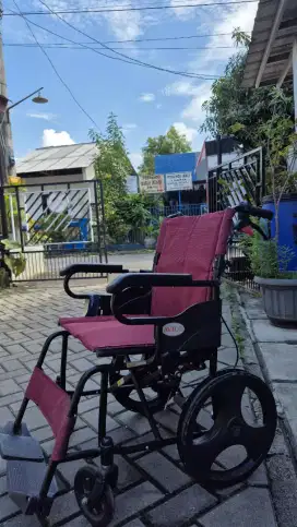 DIJUAL KURSI RODA AVICO