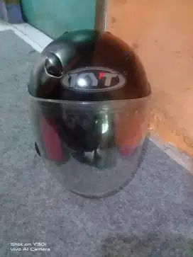 Helm kyt dj maru